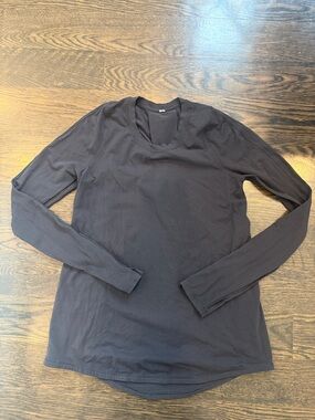 lululemon athletica Black Long Sleeve Crew Neck Tee